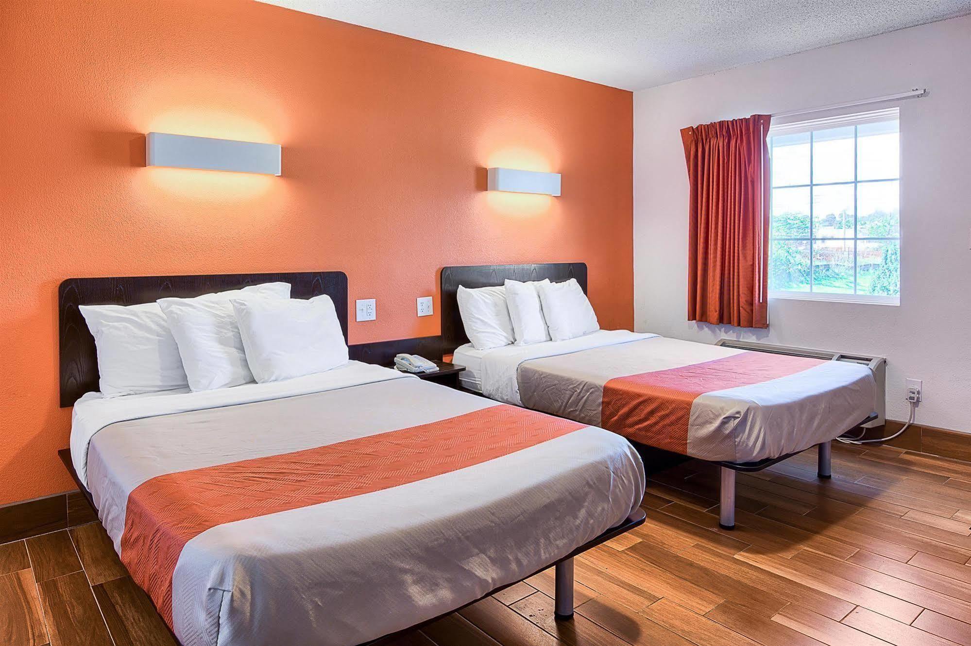 Motel 6-Harrisonburg, Va - South Экстерьер фото
